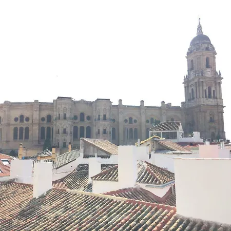 Clocktower Apartamento